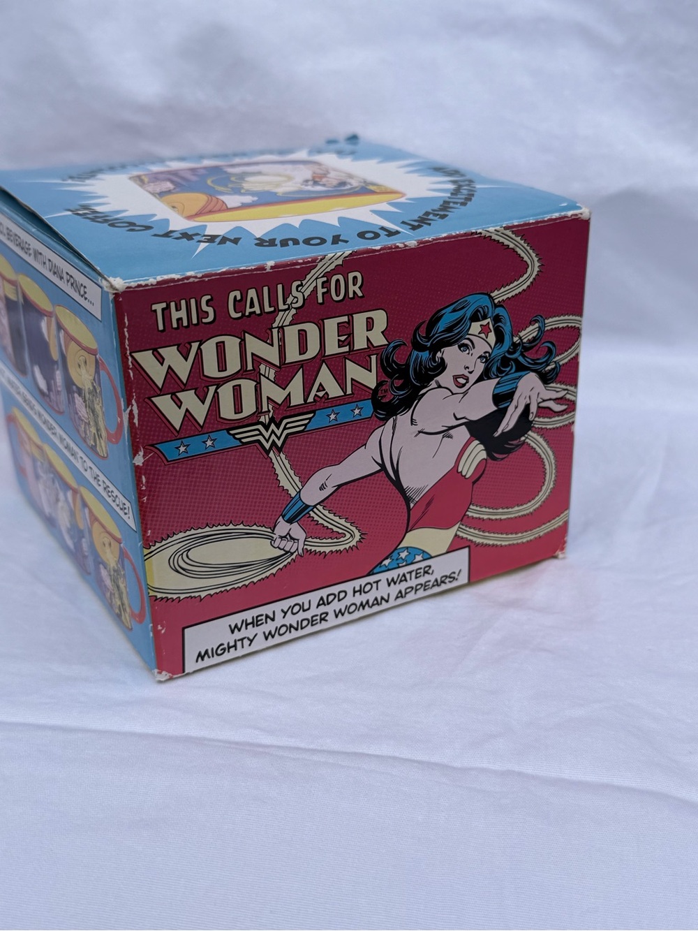 Wonder Woman Heat Changing Mug DC Comics 14oz Superhero Collectible Gift